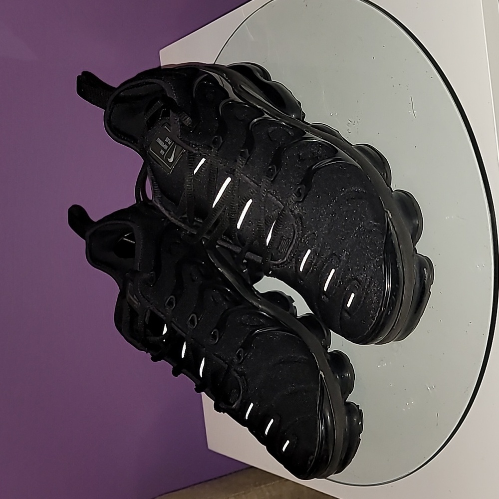 Nike Black VaporMax Plus Sz: 8.5